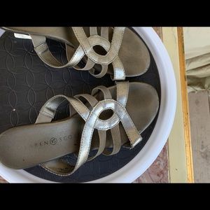 KAREN SCOTT SLIDE SANDALS